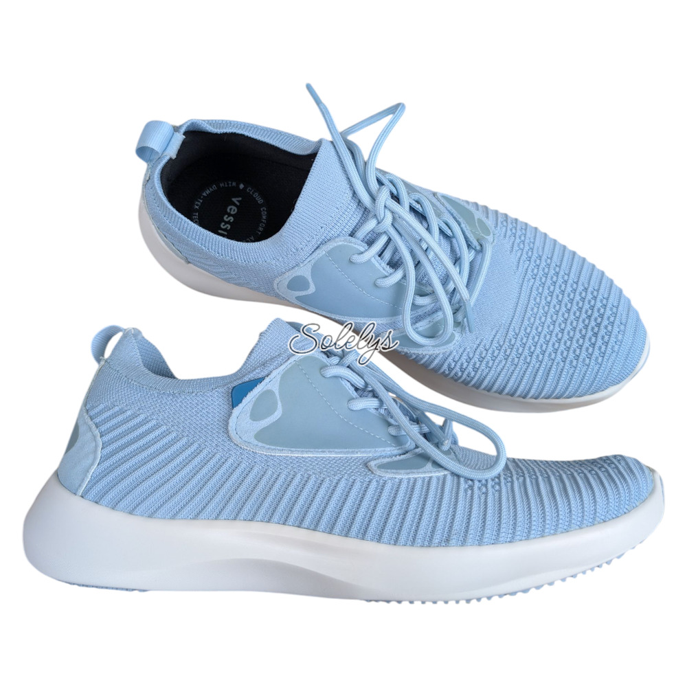 Vessi Everyday Move Womens 10 Sky Blue Waterproof Knit Dyma-Tex Lace Up Sneaker